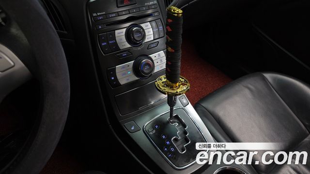 Hyundai Genesis 2009 — photo 9