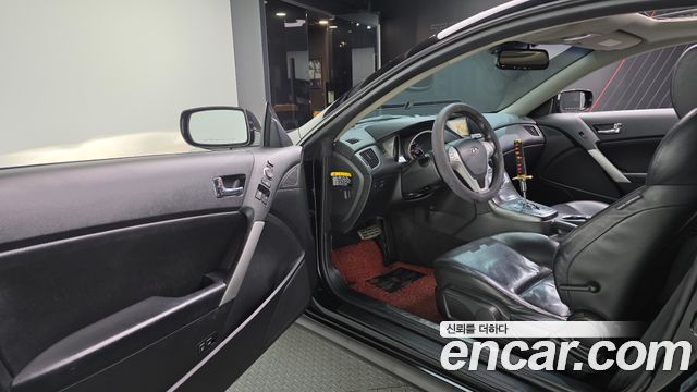 Hyundai Genesis 2009 — photo 10