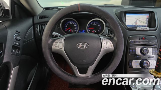 Hyundai Genesis 2009 — photo 13
