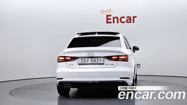 Audi A3 2018 — photo 4