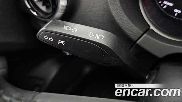 Audi A3 2018 — photo 28