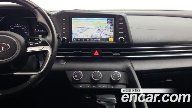 Hyundai AVANTE 2021 — photo 20
