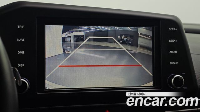 Hyundai AVANTE 2021 — photo 21
