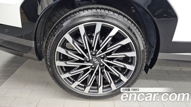 Hyundai Santafe 2025 — photo 5