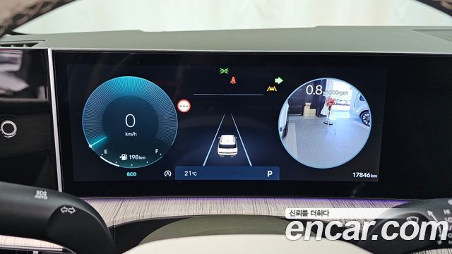Hyundai Santafe 2025 — photo 11
