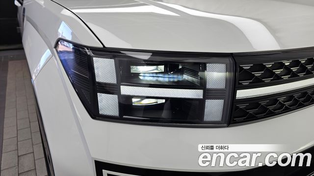 Hyundai Santafe 2025 — photo 8