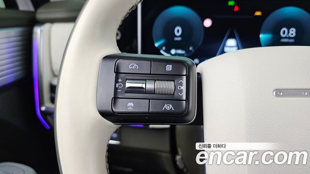 Hyundai Santafe 2025 — photo 34