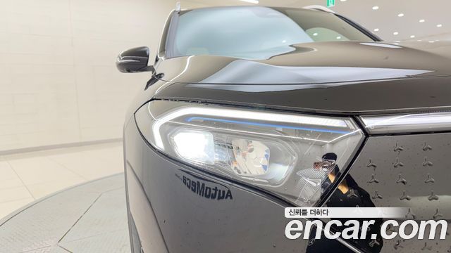 Mercedes-Benz EQB 2026 — photo 11