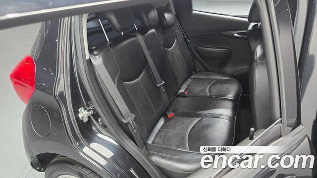 Chevrolet Korea Spark 2016 — photo 18