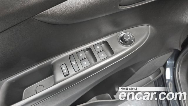 Chevrolet Korea Spark 2016 — photo 26