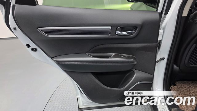 Renault Korea QM6 2023 — photo 15
