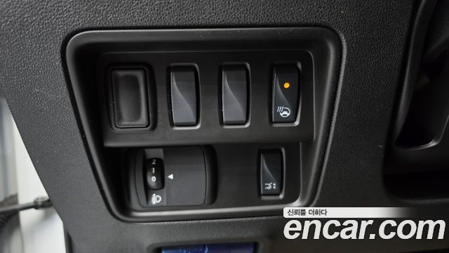Renault Korea QM6 2023 — photo 28