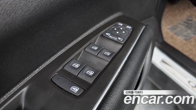Renault Korea QM6 2023 — photo 30