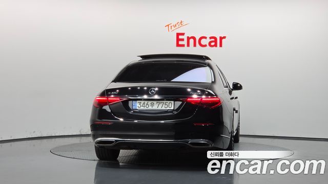 Mercedes-Benz S-Class 2022 — photo 4