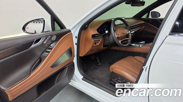 Genesis G80 2022 — photo 13