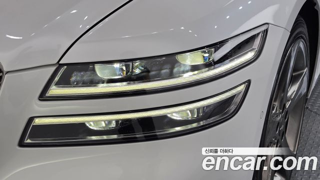 Genesis G80 2022 — photo 8
