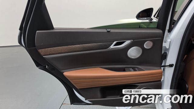 Genesis G80 2022 — photo 15