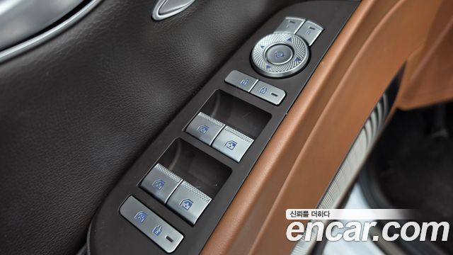 Genesis G80 2022 — photo 30
