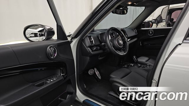 Mini Countryman 2023 — photo 13