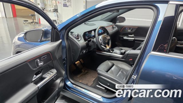 Mercedes-Benz EQA 2022 — photo 13