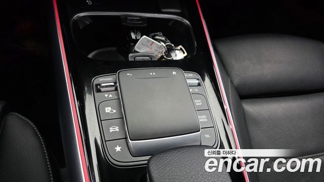 Mercedes-Benz EQA 2022 — photo 23