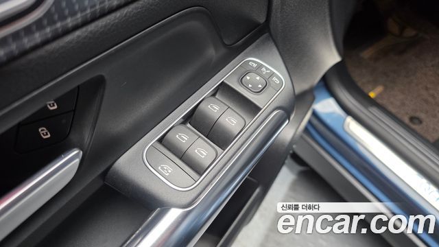 Mercedes-Benz EQA 2022 — photo 27
