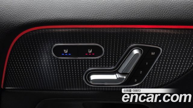 Mercedes-Benz EQA 2022 — photo 29