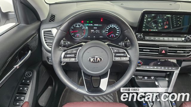 Kia Seltos 2020 — photo 19
