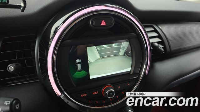 Mini Cooper 2019 — photo 20