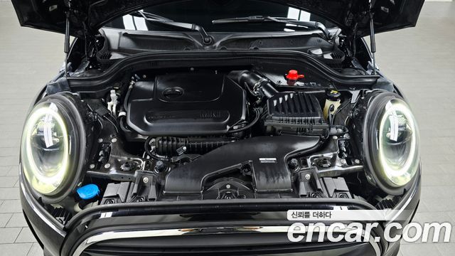 Mini Cooper 2023 — photo 6