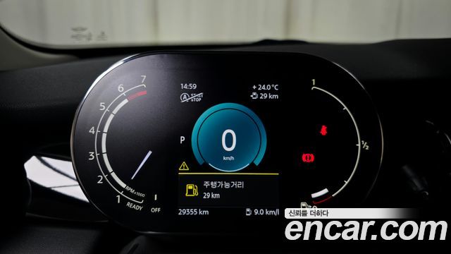 Mini Cooper 2023 — photo 11