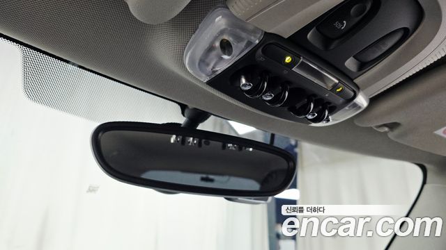 Mini Cooper 2023 — photo 27