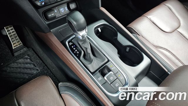 Hyundai Santafe 2019 — photo 12