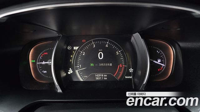 Renault Korea SM6 2019 — photo 11