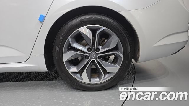 Renault Korea SM6 2019 — photo 7