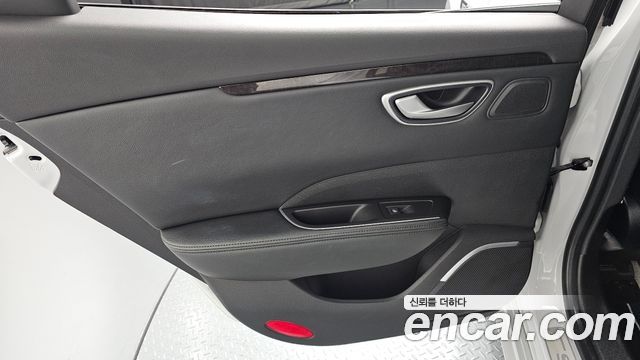 Renault Korea SM6 2019 — photo 15