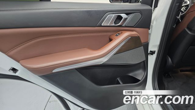BMW X5 2019 — photo 15