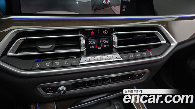 BMW X5 2019 — photo 33