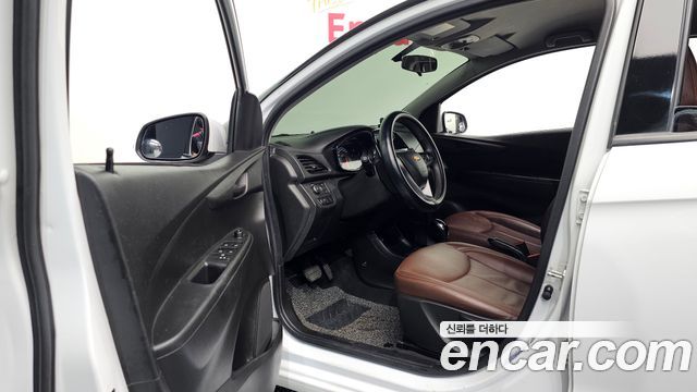 Chevrolet Korea Spark 2017 — photo 13