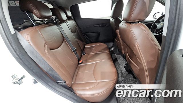 Chevrolet Korea Spark 2017 — photo 18