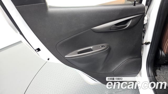 Chevrolet Korea Spark 2017 — photo 15