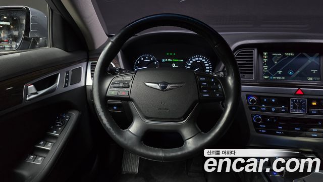 Genesis G80 2017 — photo 18