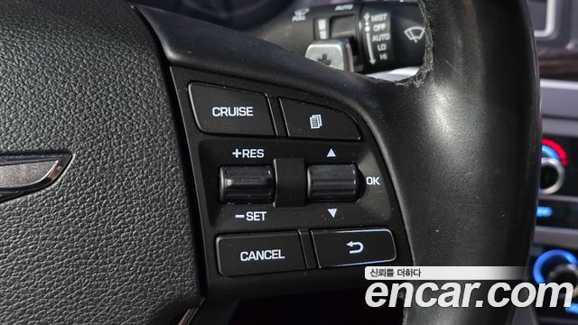 Genesis G80 2017 — photo 22