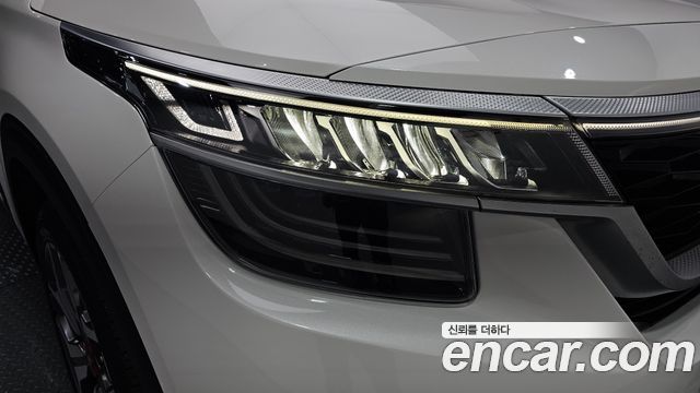 Kia Seltos 2021 — photo 8