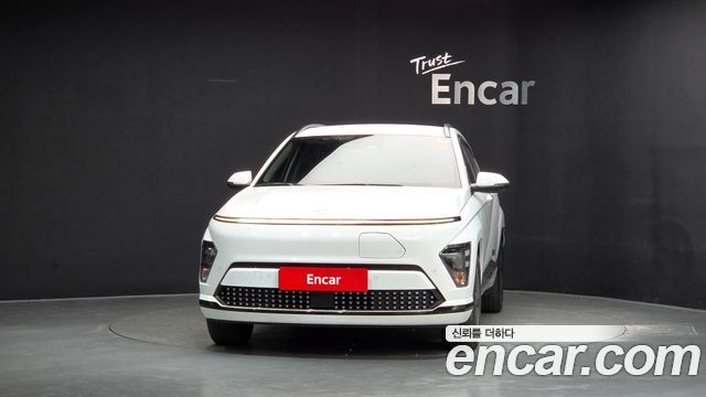 Hyundai Kona 2023 — photo 3