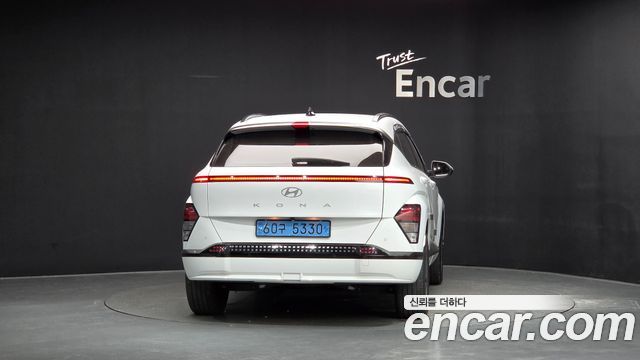 Hyundai Kona 2023 — photo 4