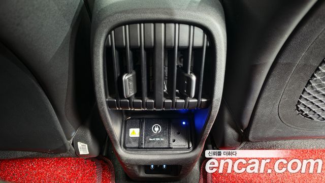 Hyundai Kona 2023 — photo 25