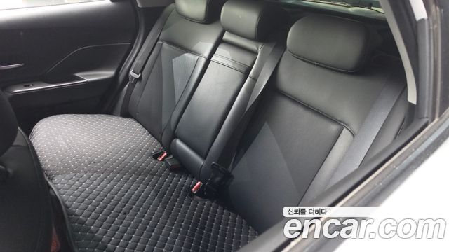 Hyundai Kona 2023 — photo 29