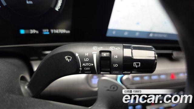 Hyundai Kona 2023 — photo 31