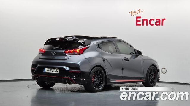 Hyundai Veloster 2019 — photo 2